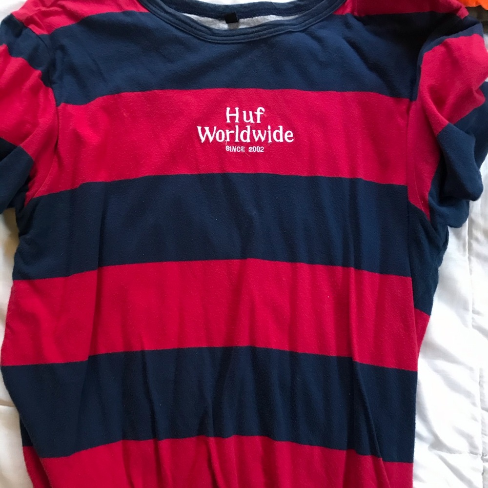 HUF tee shirt